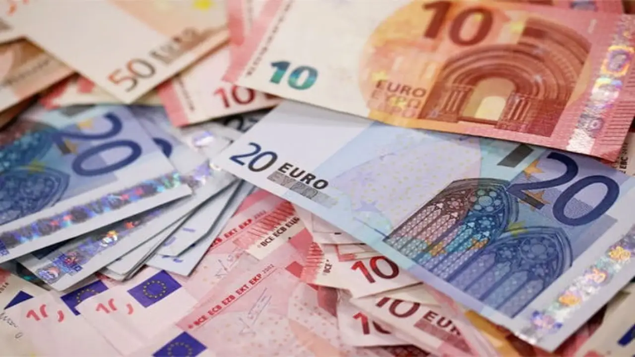 سعر اليورو مقابل الجنيه في بنوك مصر اليوم الخميس